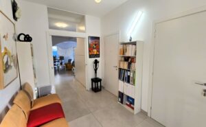 ef7cebe4-e9d7-479b-ba24-a3d1d5cdac7c