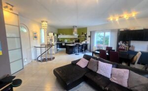 d6bc60cc-0dc0-4336-8def-8185e0bc4e34