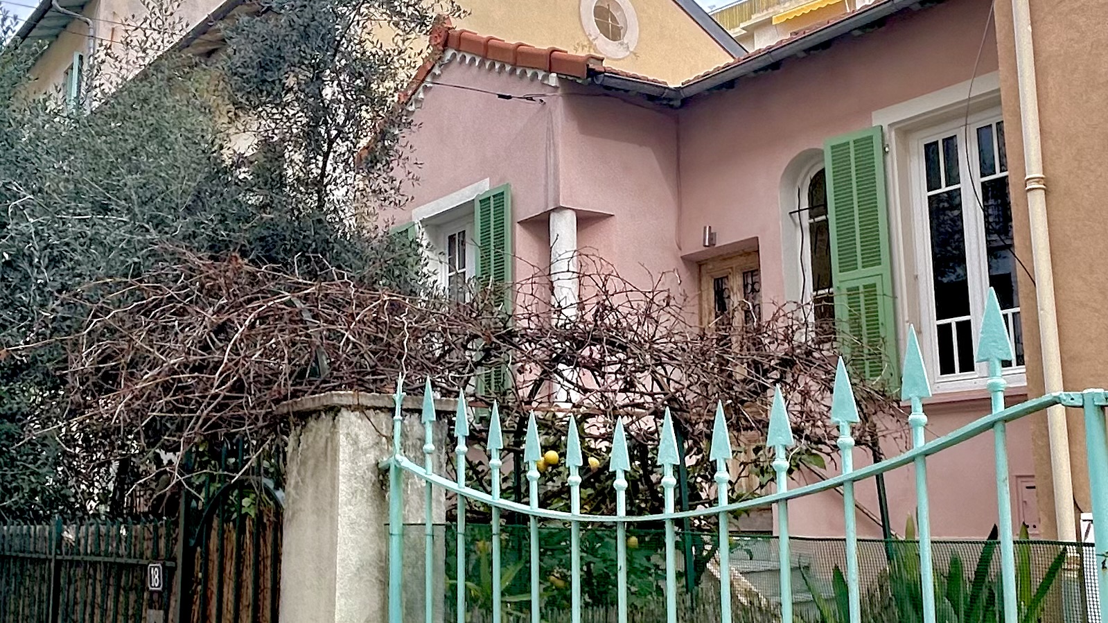 JOLIE MAISON NICOISE – 90M2 – SAINT BARTHELEMY