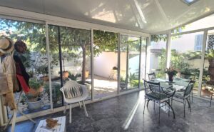 veranda